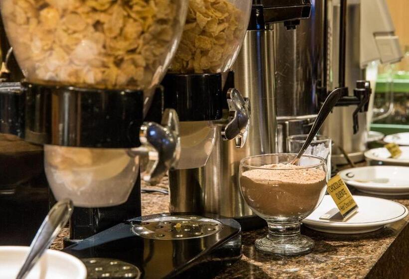 ホテル Crystal Plaza