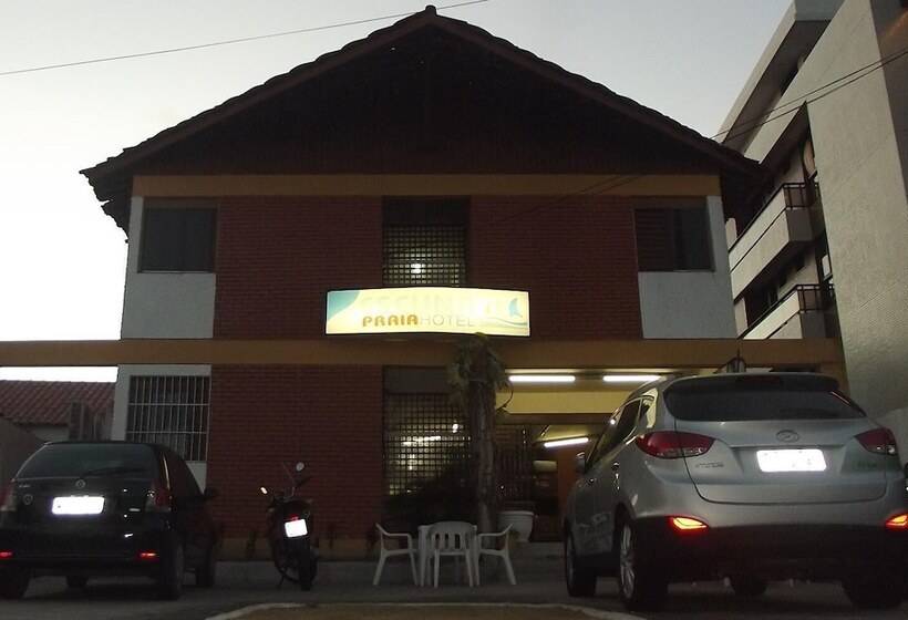 ホテル Escuna Praia