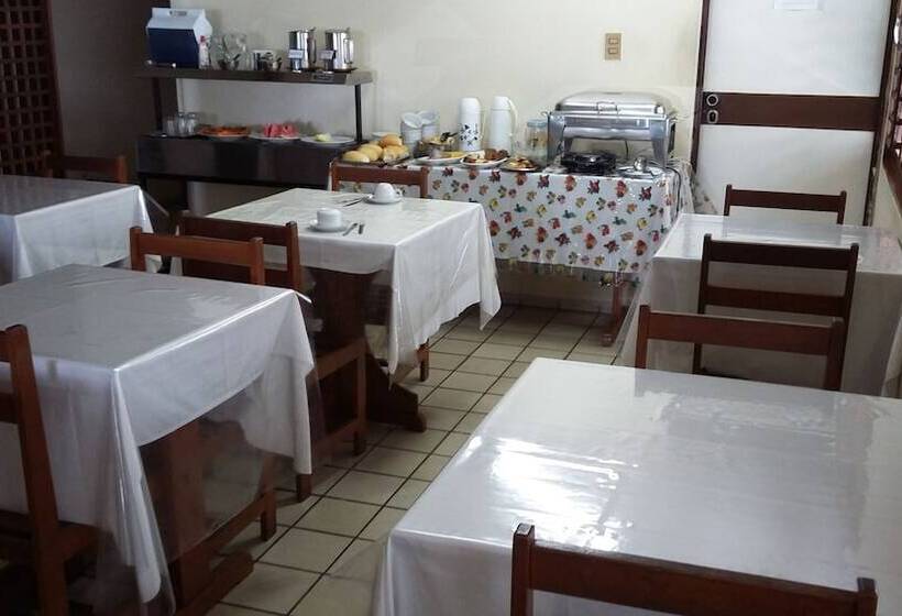 ホテル Escuna Praia