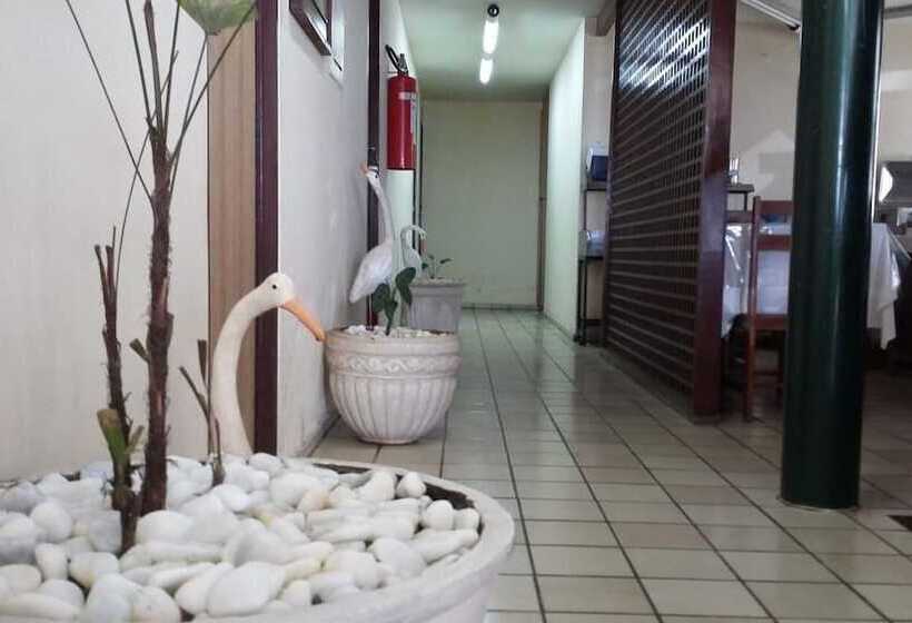 ホテル Escuna Praia