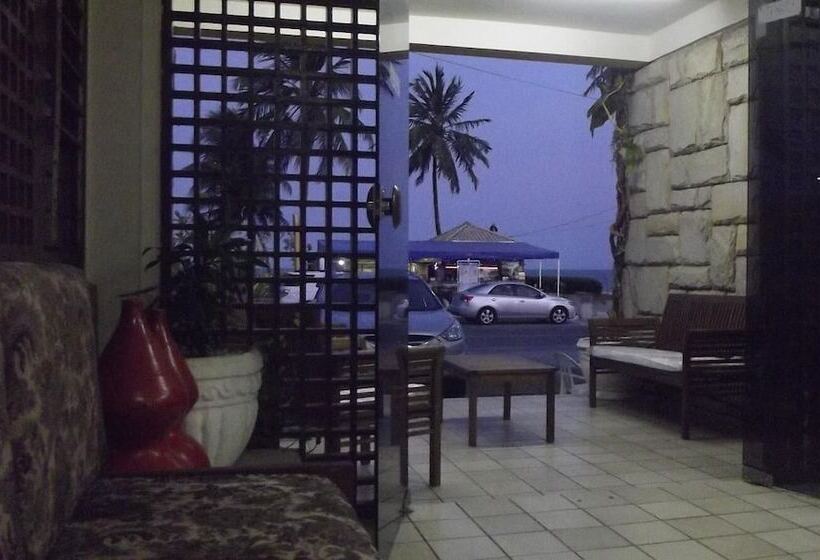 ホテル Escuna Praia