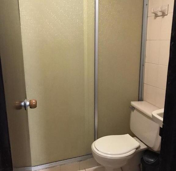 فندق Hostal El Eden Manizales