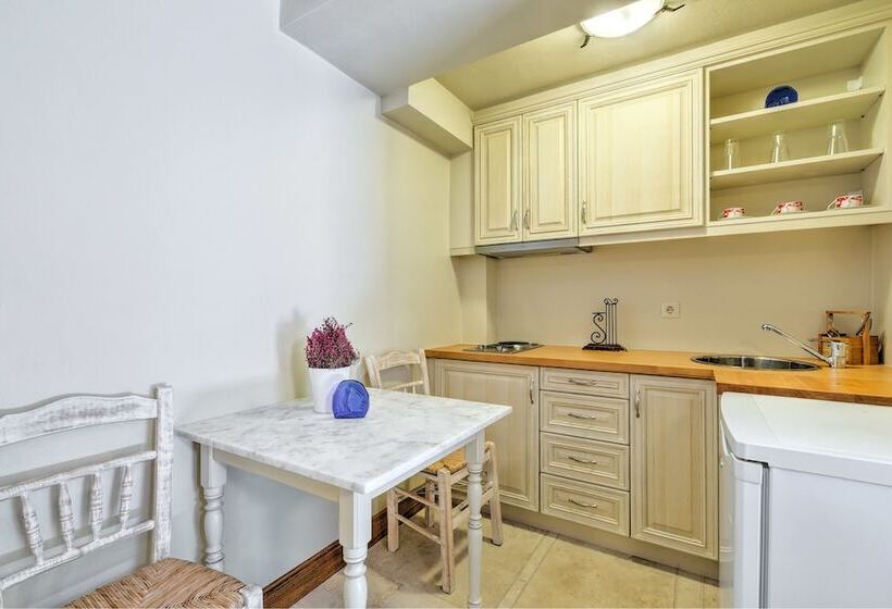 فندق Mare Monte Luxury Suites