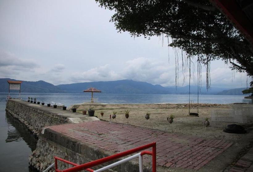 هتل Pandu Lakeside  Tuktuk