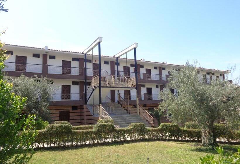 בית מלון כפרי Porto Matina