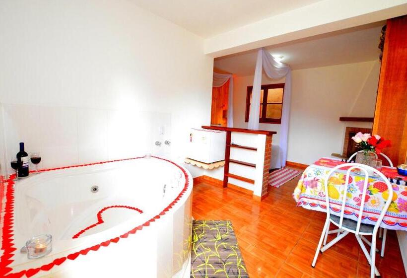 בית מלון כפרי Pousada Cantinho Colibri