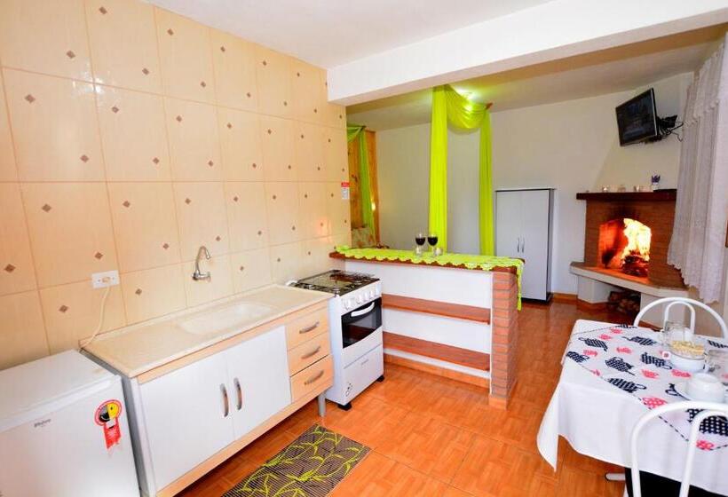 בית מלון כפרי Pousada Cantinho Colibri