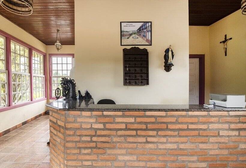 호텔 Pousada Serra Do Ouro