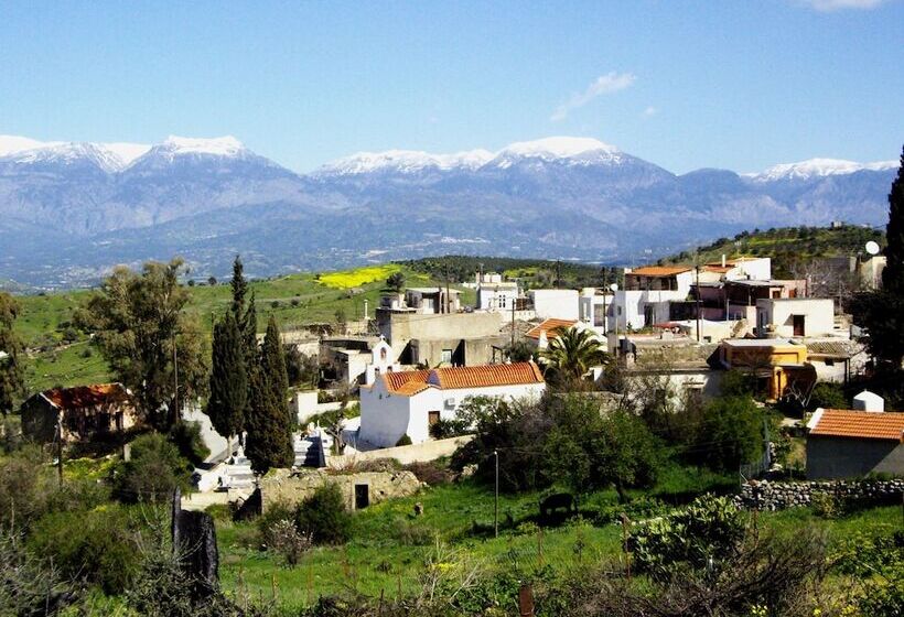 Ksa Sou Traditional Guesthouses