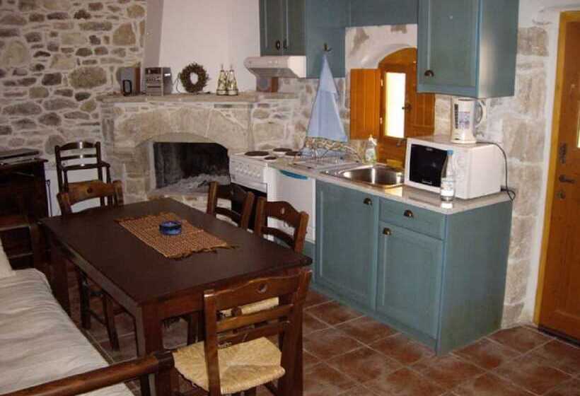 Ksa Sou Traditional Guesthouses