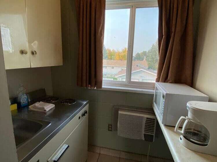 فندق على الطريق Aspen Motor Inn