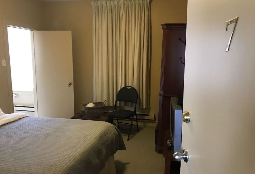 膳宿费 Bond Guest House