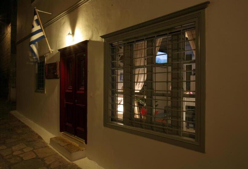 ペンション Mastoris Mansion