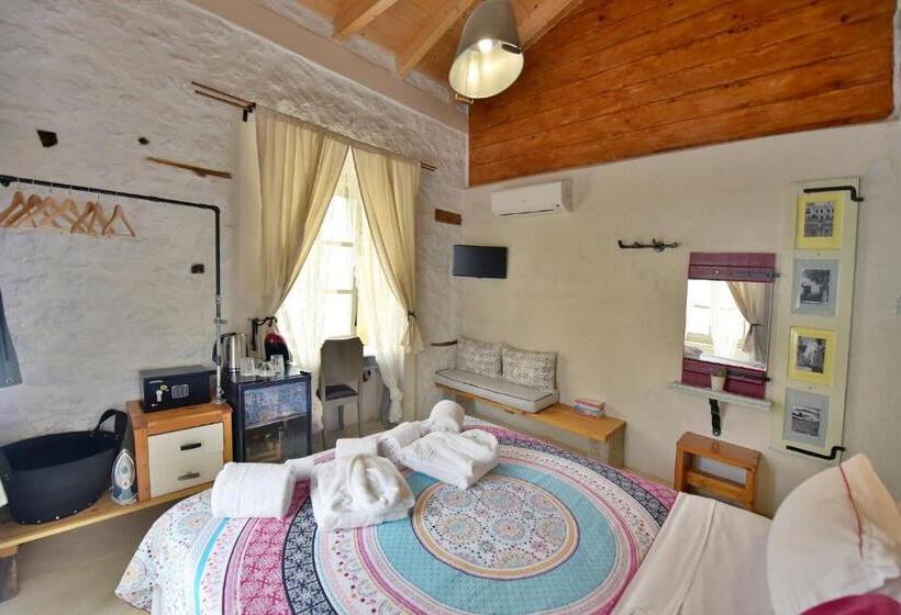 ペンション Mastoris Mansion