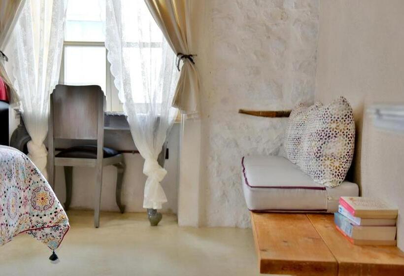 ペンション Mastoris Mansion