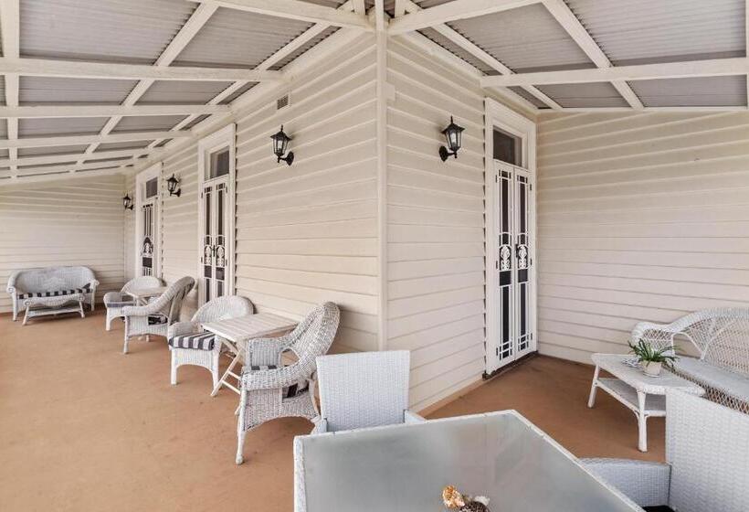 پانسیون Riversleigh House