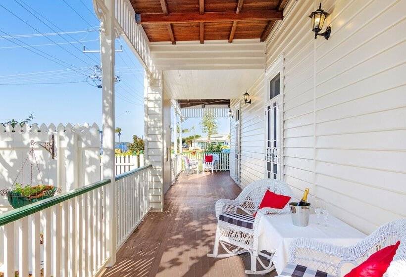 پانسیون Riversleigh House