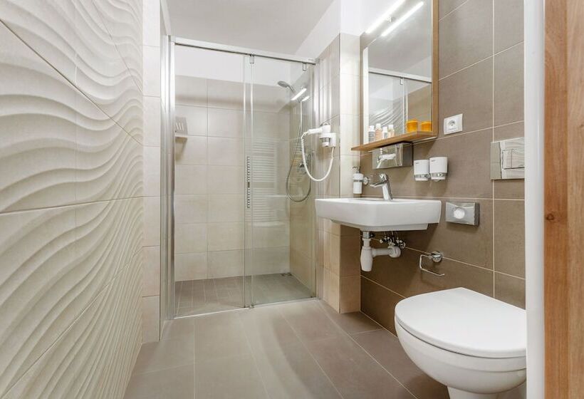 Pension Happy Superior