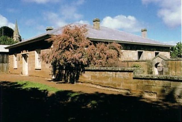 فندق Riverview At Ross