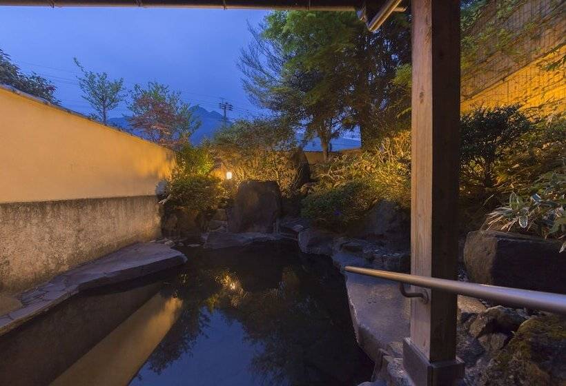 Рёкан Oyado Nakaya