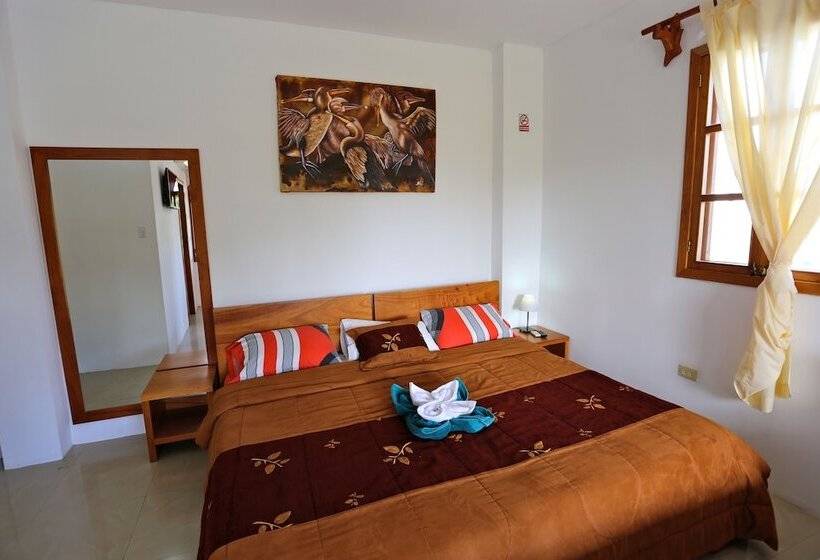 The Galapagos Pearl B&b