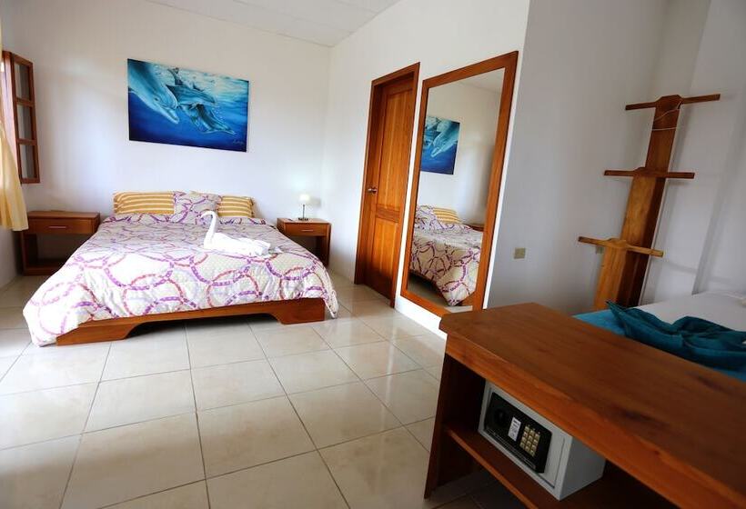 The Galapagos Pearl B&b