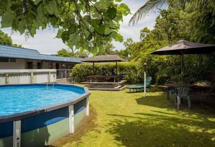 Travellers Inn Motel