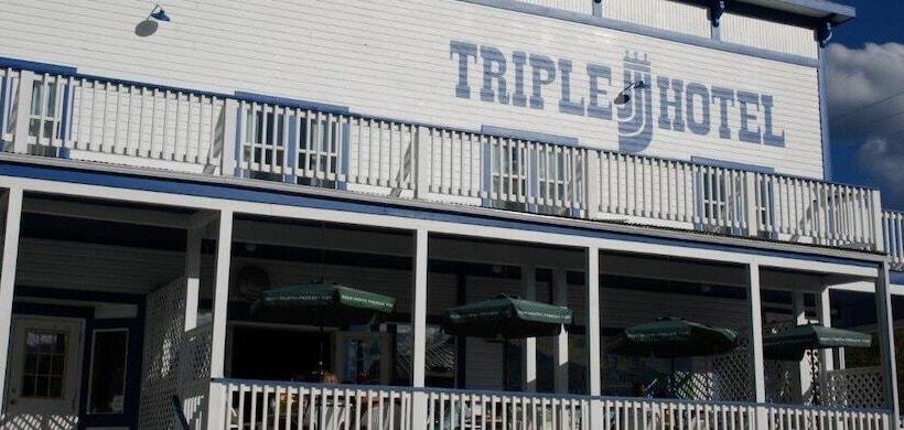 Triple J Hotel & Cabins