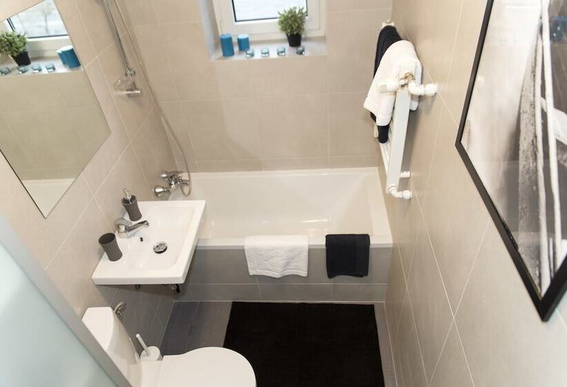 Warsawrent Apartamenty Centralna