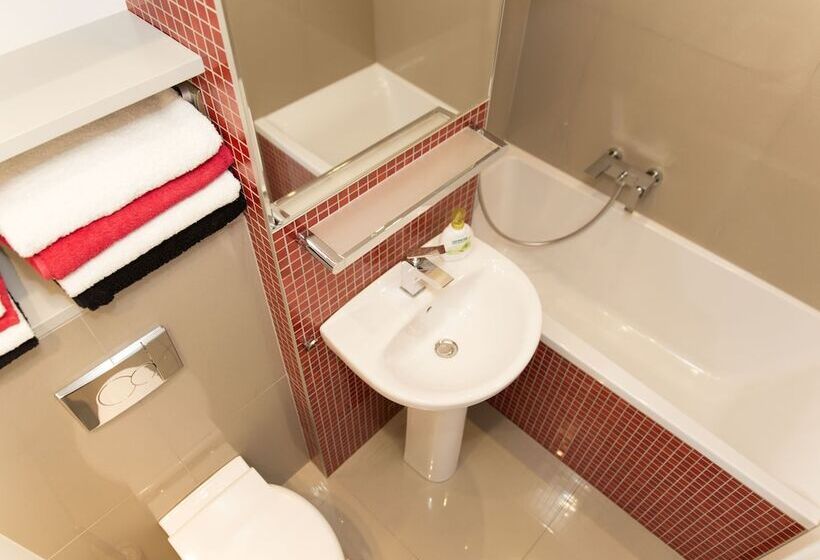 Warsawrent Apartamenty Centralna