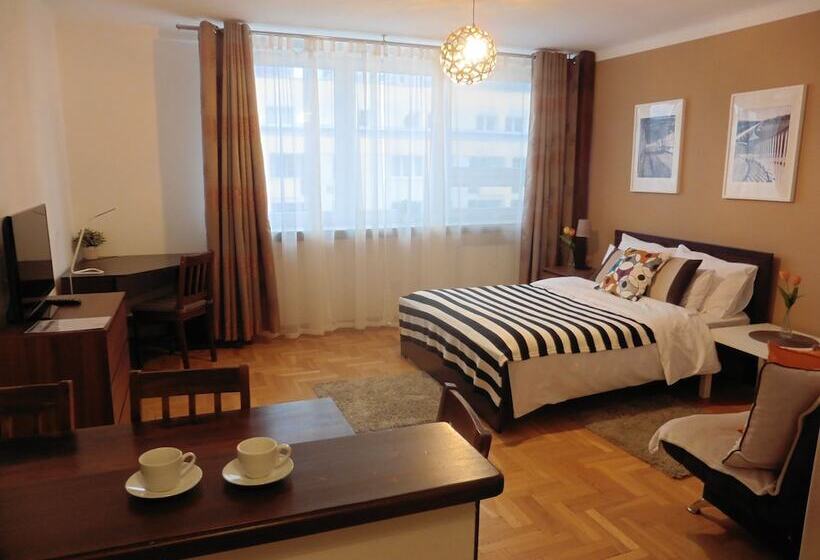 Warsawrent Apartamenty Centralna