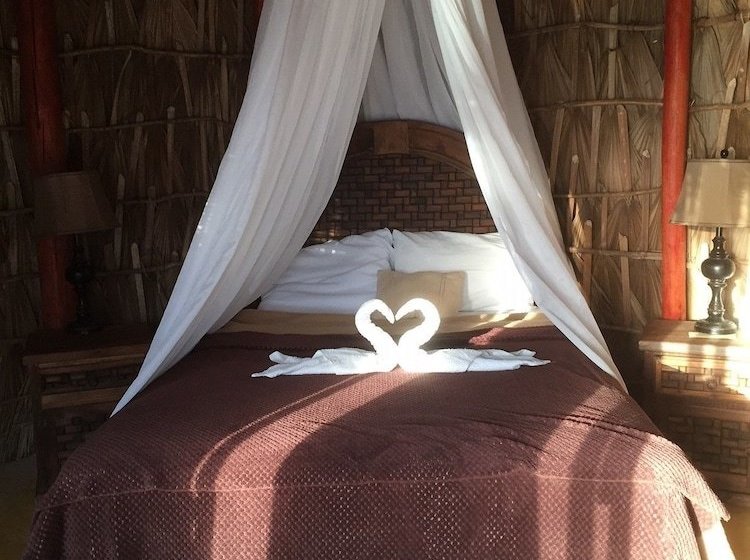 旅馆 Mayan Village Beach Front