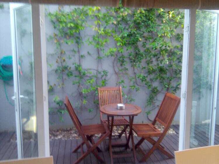 ベッドアンドブレックファースト 22 On Rose