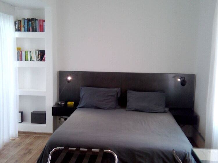 ベッドアンドブレックファースト 22 On Rose