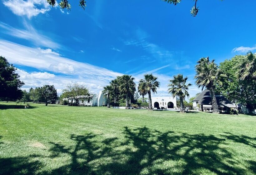 تختخواب و صبحانه Bella Manga Country Escape