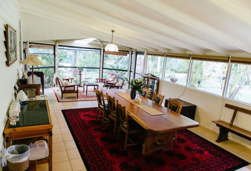 Blackwattle Farm B&b And Farm Stay