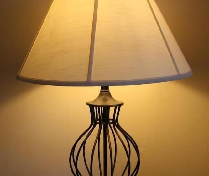 Broadlands Bed And Breakfast