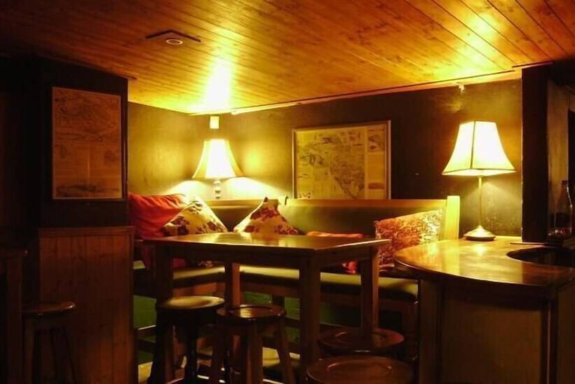 Cloverfox Connemara Hostel