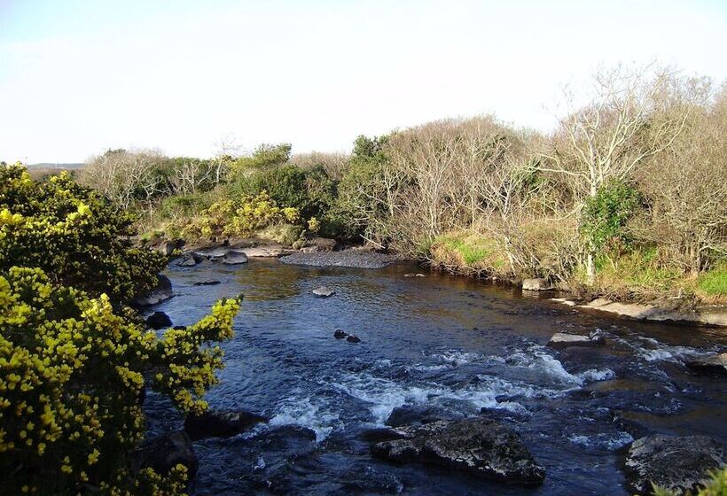 Cloverfox Connemara Hostel