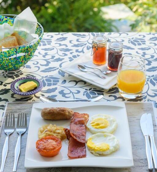 Days At Sea Beach Lodge