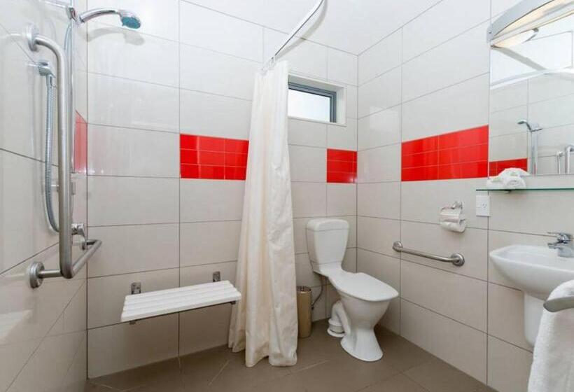 هتل Alpine-pacific Holiday Park