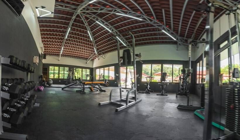 ホテル Costa Pacifica