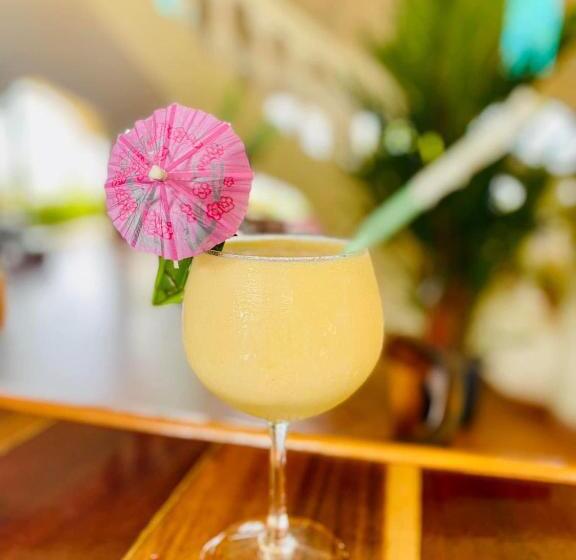 酒店 Delfin Playa Bejuco