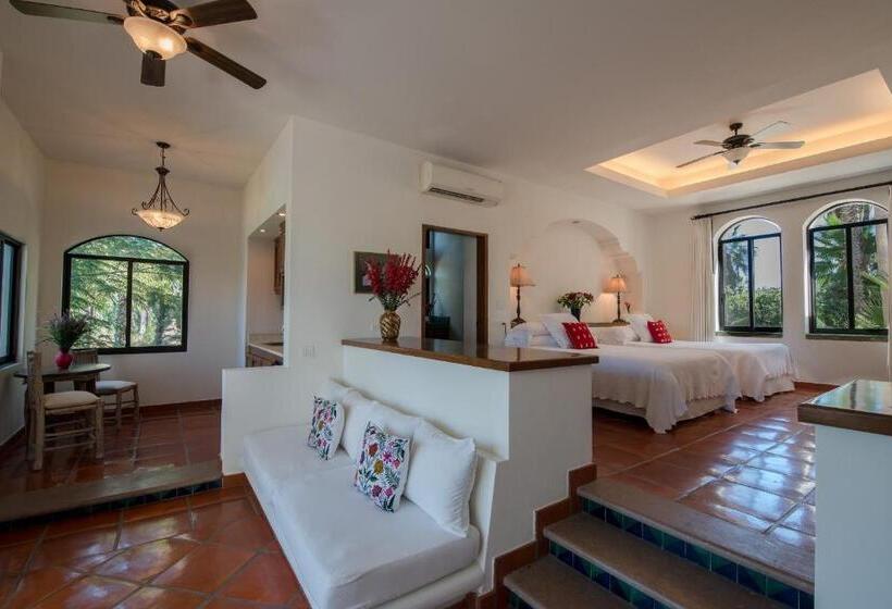 هتل Hacienda Todos Los Santos