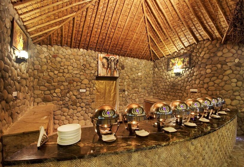 בית מלון כפרי Lohagarh Corbett Resort