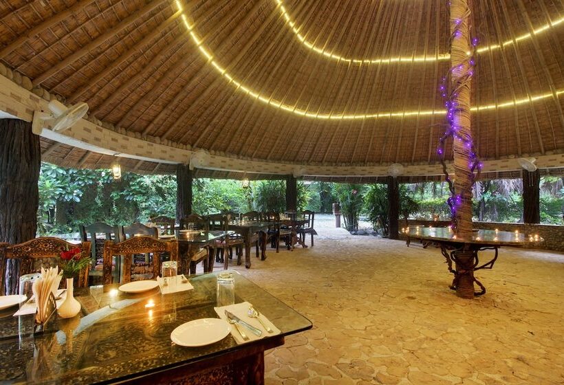 בית מלון כפרי Lohagarh Corbett Resort