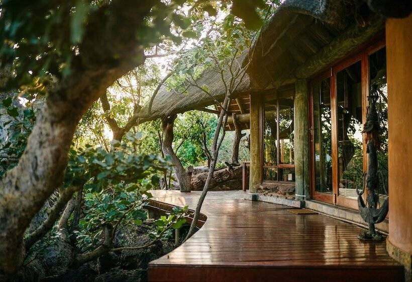 בית מלון כפרי Nedile Lodge