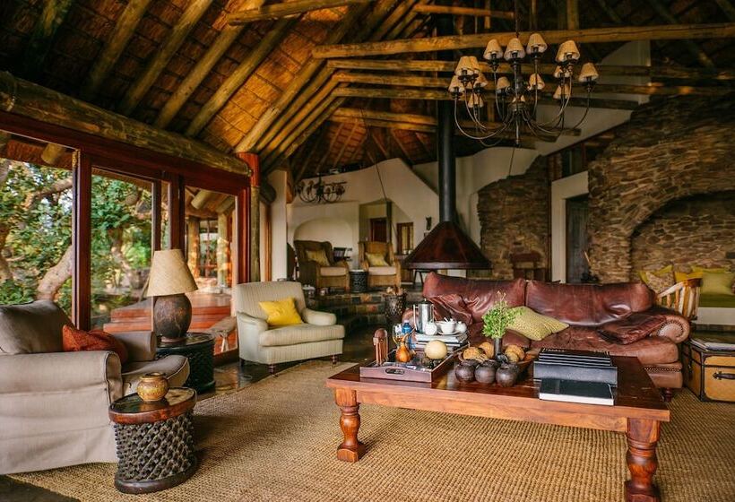 בית מלון כפרי Nedile Lodge