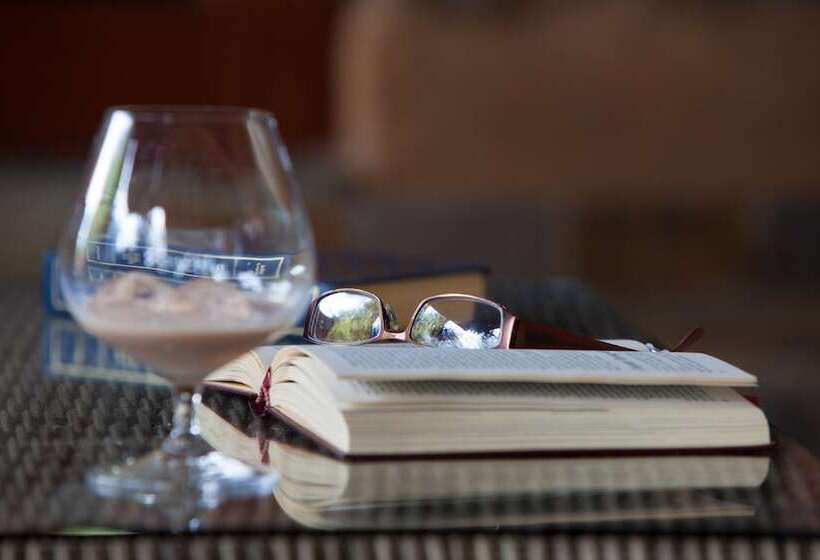 בית מלון כפרי Nedile Lodge