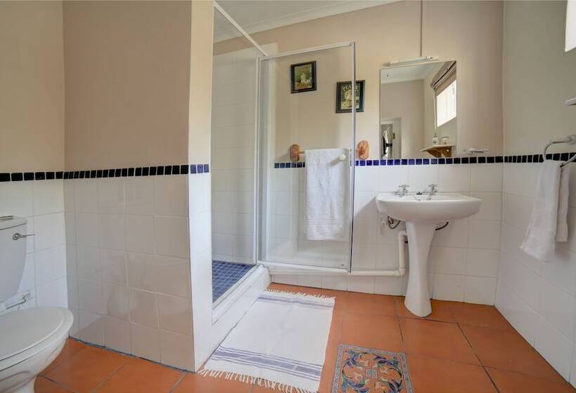 호텔 Outeniqua Travel Lodge